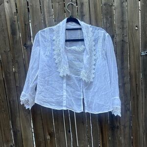 Vintage 1910s 1920s antique White Lace Trim Blouse